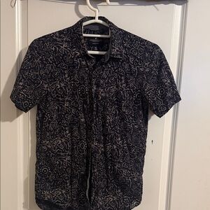 American Eagle Navy Short-Sleeve Button-Up with Light Gray Flower Print
